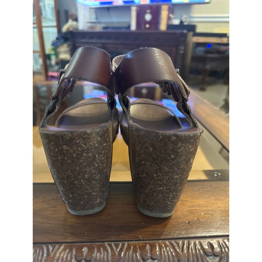 ⭐️ Women’s Blowfish Brown Wedfe Sandals Size 7. Boho Rustic Hippie Chic - Picture 5 of 6